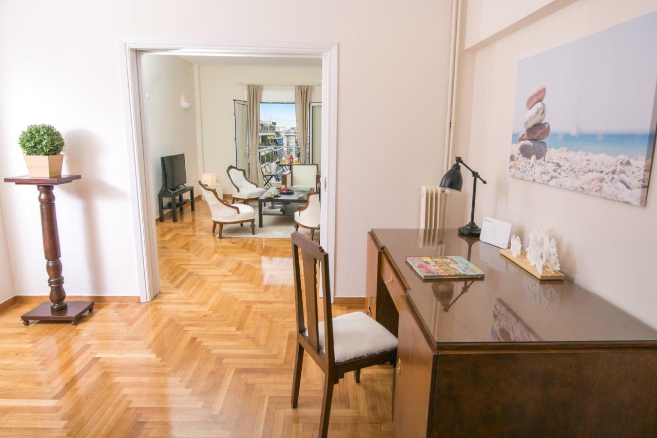 Magnificent Luxury Retrostyle Flat Acropolis View Apartment Athens Exterior photo